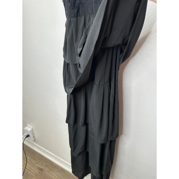 BCBGMAXAZRIA Black Lace Tiered Ruffle Low Back Keyhole Front Maxi Dress 4 - Picture 7 of 16